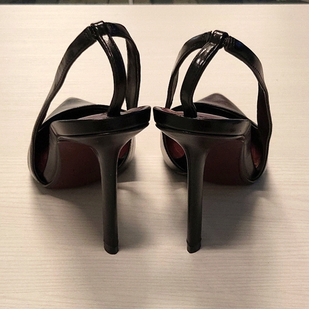 Zara Black Pointed Toe Heel Shoe Sz 9